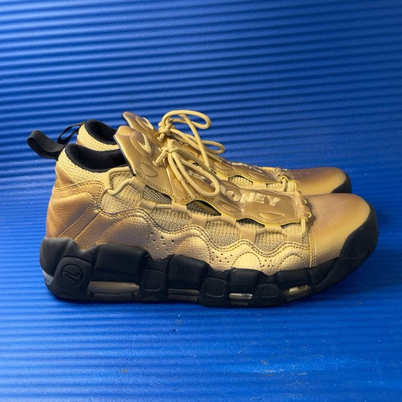 Size 11- Men’s Nike Air More Money Metallic Gold Metallic Gold RARE - Picture 1 of 8